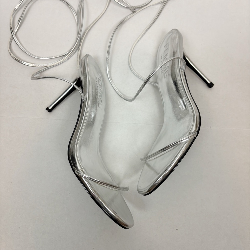 FEMME LA 3.0 Barely There Sandal in Plata Size 36 - Picture 6 of 14